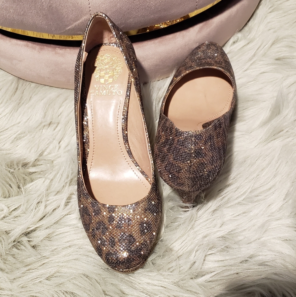 Vince Camuto animal print glitter pump